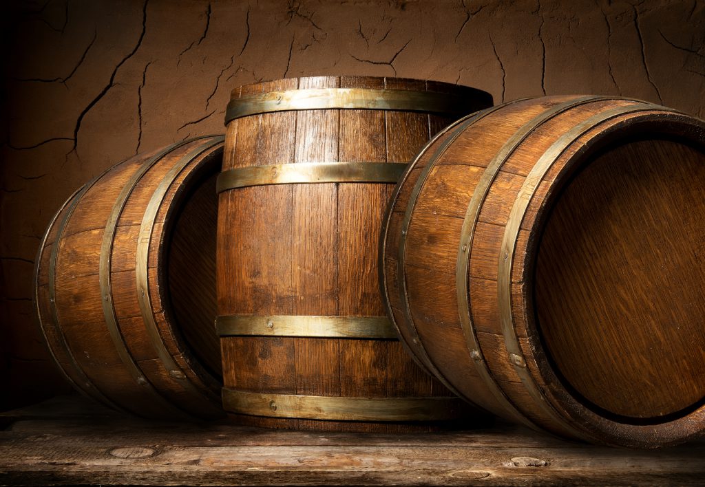 Drumshanbo-Distillery_wooden-barrels